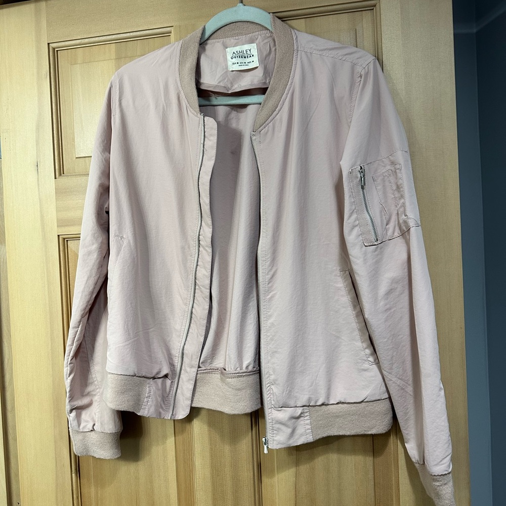 Light pink bomber shirt